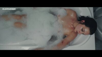 Maria Debska Nude - Zabawa, zabawa (PL-2018) HD 1080p Blu-ray Regarder en ligne / Maria Debska - Joie, joie