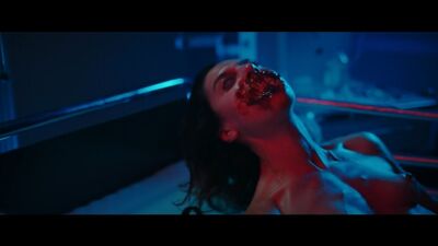 Maaike Neuville, Clara Cleymans, etc. Nude - Yummy (2019) HD 1080p Ver Online / Maaike Neuville, Clara Cleymans - Paciente Zero