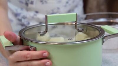 Pastéis Osséticos com Queijo e Batata ~ Casa Inteligente ~