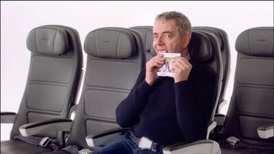 Rowan Atkinson (Mr. Bean), Ian McKellen e Gillian Anderson participaram em vídeos publicitários para a British Airways