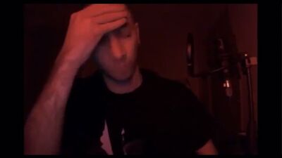 Рэпер STED.D тікелей эфирде өзін атып алды