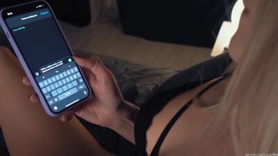 Мен дәл қазір, дәл осы жерде секс қалаймын. Бүгін түнде мастурбация жасағым келмейді; мені қатты жарып секс жасауды қалаймын