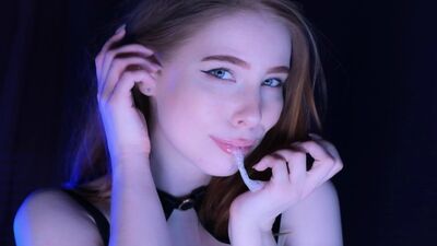 Quelle superbe rousse ! Je n'arrête pas de jouir sur elle ! MollyRedWolf