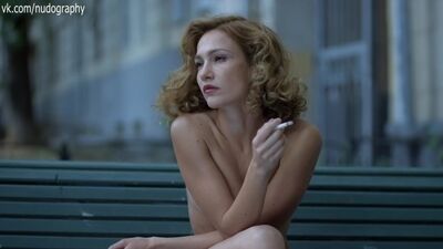 Evgenia Brik nue dans la série « Le Dégel » (2013, Valery Todorovsky) - Épisode 1 (1080p)