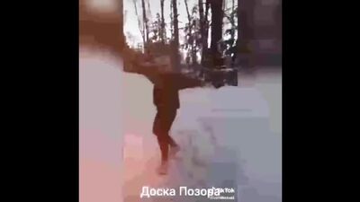 TikTok au cimetière - Saransk (480p).mp4