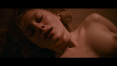 Nadia Tereszkiewicz, Valeria Bruni-Tedeschi, Juliet Doucet - Apenas os animais (2019) Надя Терешкевич, Жюльет Дусе - A magia do animal