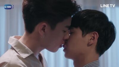 [BL tailandês] Theory of Love, Episódio 10/2