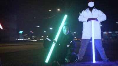 La police routière apprécie les personnalités charismatiques, surtout sur les routes