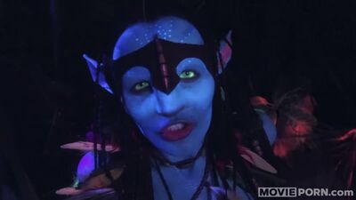 [MoviePorn] Хое Салдана — Porndora [Аватар, 2009] [POV, Секс у всіх позах, Уніформа]