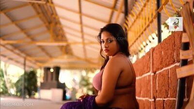 Monkey Sarree School 02.mp4