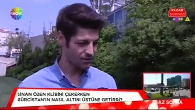 À Procura de Amor Urgente (Serhat Teoman, Duygu Yetiş)