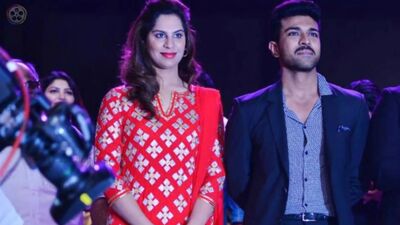 Photos de famille de l'acteur Ram Charan avec son épouse Upasana Kamineni, son père et sa mère