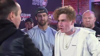 Chłopak z InstaSamki – Oleg łowi leszcze [Głupia podrywka]