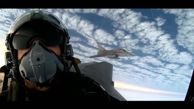 Azaleh & Eikona – In Aeternum (Piloten der französischen Marine auf Rafale-Kampfflugzeugen)