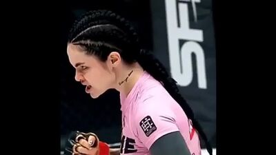 Kamila Smogulecka. Extrait d'un combat