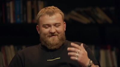 Pavel Dedishchev conta a história sobre Kur... o resto (1080p).mp4