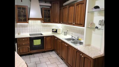 Здається трикімнатна квартира в мікрорайоні «Зелена Роща»