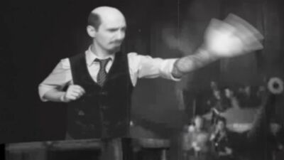 Lenin hält eine Rede vor den Arbeitern