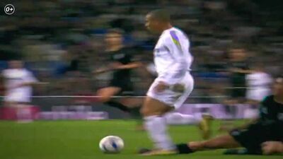 Präsentation „Ronaldo: El Fenomeno“ von 101XP FIFA Online 4 RU