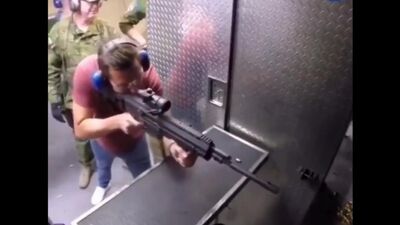 Звуки пострілу. Стрільба від пістолета до кулемета