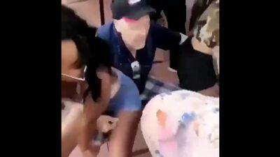 Un regalo sotto forma di twerk