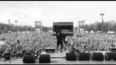 Skruji – Explosion in der Dunkelheit (Luzhniki, 1. Mai, HipHopMayDay 2017)