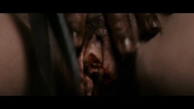 Charlotte Gainsbourg nue - Antichrist (2009)