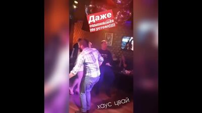 Valera arrasa no karaoke após a separação de Pinchuk