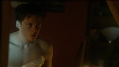 Hemlock Grove – Roman, jesteś brzydki