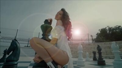 Otilia - Adelante (clip officiel)