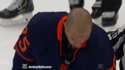 Milan Lucic contre Darnell Nurse, le 6 mars 2021