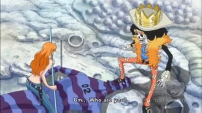 One Piece - Brook pisa na cara de Zeos