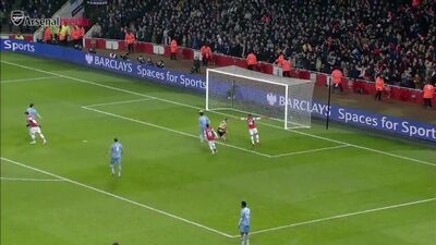 Lucas Podolski VS West Ham