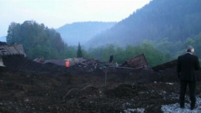 Katastrofa pociągu nr 2707 w Eral-Sim