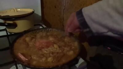 Пророк Санбой готує Кюш Баран Кюш