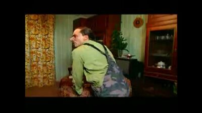 Uwaga, Modern 2! Jajko Świętego Mikołaja