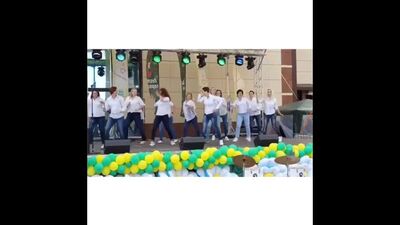 Les charmantes clientes de notre club @_neo_fit_ à Odintsovo ont égayé la fête de la Ville forestière