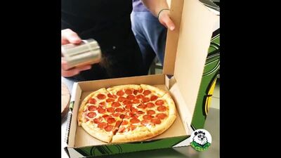 Vidéo de Papa Panda | Rouleaux de printemps et pizza | Volgograd, Volzhsky