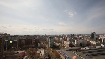 Reportagem em vídeo sobre o apartamento de dois quartos do complexo residencial Korolev