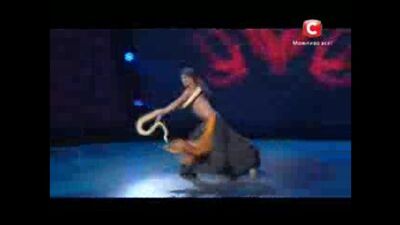 Жұлдыздармен би: 6-шы маусым – Жыланмен шығыс биі: Олег – 2013 жылғы 15 қараша – YouTube