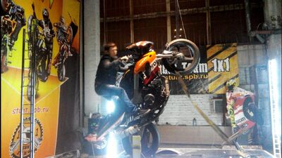 Willie, voiture, entraînement, école de moto, 1 contre 1