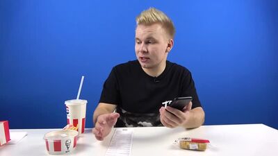 [Nikita Petryaev] Neue Lunch-Basket-Angebote: 5 Stück für 200, 5 Stück für 250 und 5 Stück für 300 bei KFC! / Welches Set ist am günstigsten?