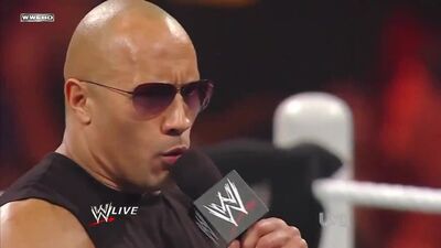 The Rock, Dwayne Johnson, ouah ouah ouah | The Rock aboie | Mème | Pour VP