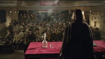 Paixões por Chapay (2012). Propaganda antirreligiosa