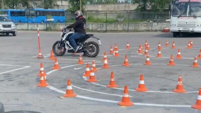 Видео: Мегаполис жүргізушілер мектебі, Санкт-Петербург
