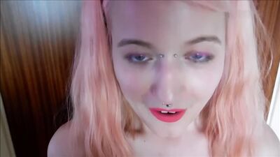 Piercing ai capezzoli della mia puttana preferita, porno, sesso, capelli rosa, seno fantastico