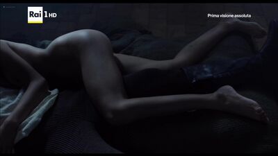 Annabel Scholey, Valentina Belle, etc. Nues - Les Maîtres de Florence (2016) saison 1, épisodes 6 à 8, HD 1080p