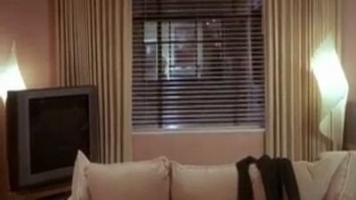 Rhona Mitra - Escena eliminada___Extendida - El hombre invisible