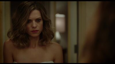 Lyndsy Fonseca nuda - The Escort (2015) HD 1080p Web-DL Guarda online / Lyndsy Fonseca - The Escort