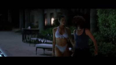 Scena lesbijska w filmie „Dzika natura”